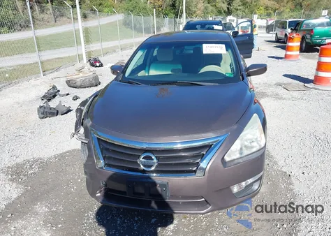 2014 Nissan Altima 2.5 S z USA, uszkodzony, nr VIN 1N4AL3AP7EC126957